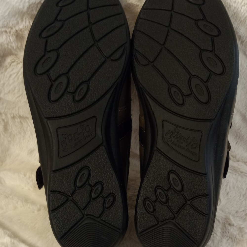 Fidelio Helga Casual Comfort Shoes Brown Bronze Leather Cushioned Loafer Size 9 - Picture 5 of 9